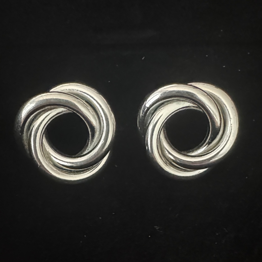 Vintage Twist Design Silver Earrings